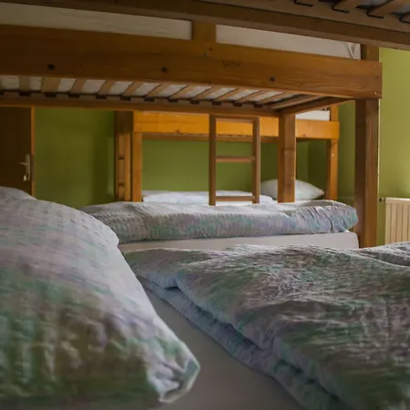 House Budkovic Auberge de jeunesse *