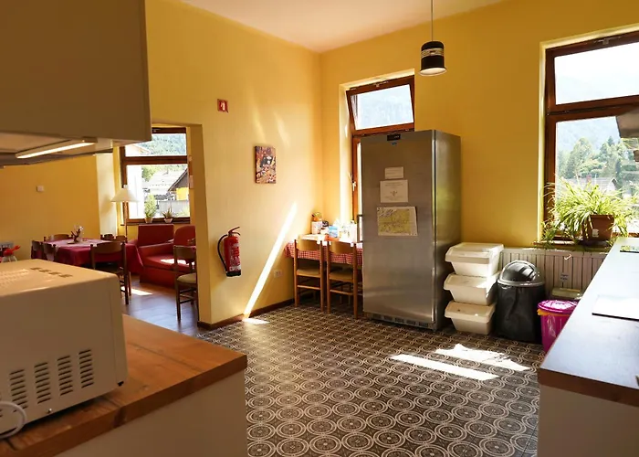 Hostel House Budkovic *